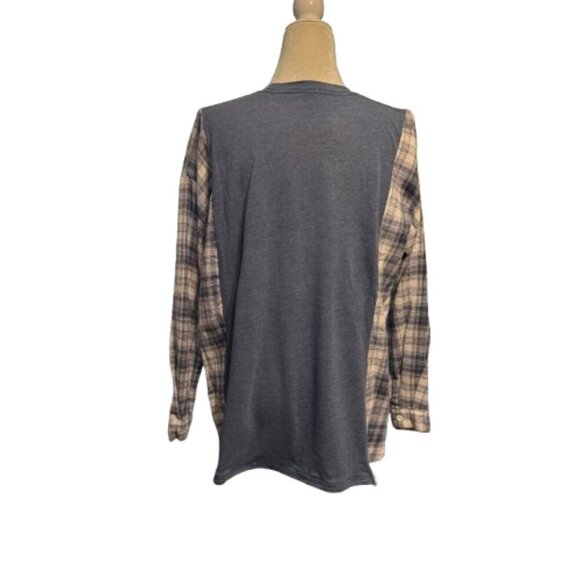 Upcycled Blue Gray White Long Sleeve “The North Face” Pullover Shirt - Picture 5 of 7